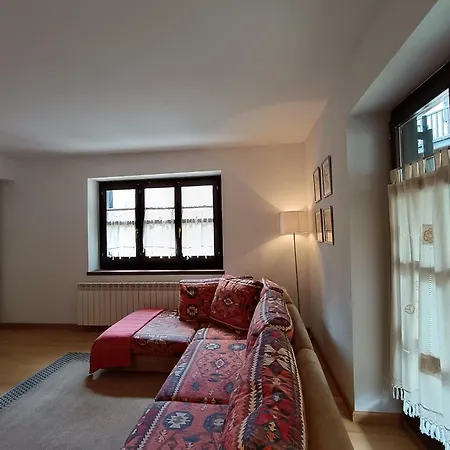 Inmocyma Verdiblanco Familias-valle De Apartamento